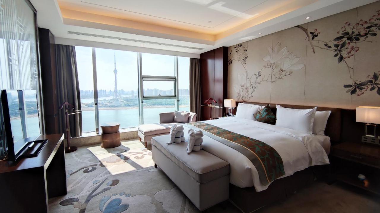 Howard Johnson Xiangyu Plaza Linyi Linyi  Exterior foto